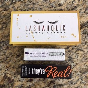 NEW! LashAHolic Luxury Lashes